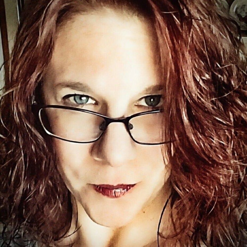 Meet your Posher, Teresa